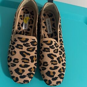 Steven madden leopard flats